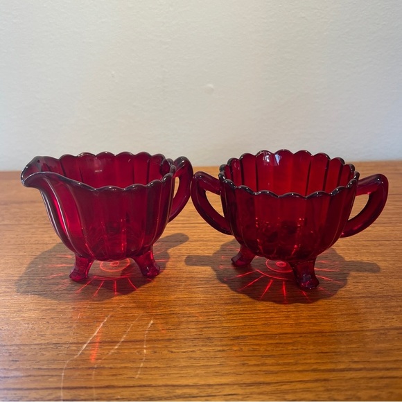 Vintage Imperial Glass Ruby Red Pillar Flute Footed Creamer and Open Sugar - Picture 8 of 8